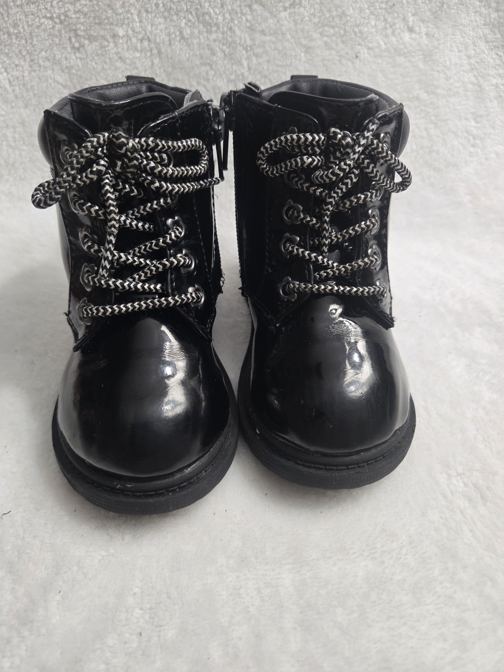 Wonder Nation Baby Girl Combat Boots Size 5 M Toddler Black Shiny